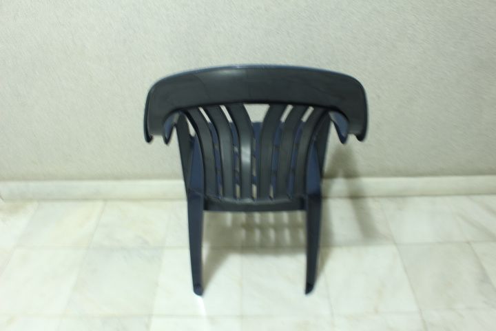 4 Cadeiras de Braços Marca Curver para Exterior Azuis Resistentes