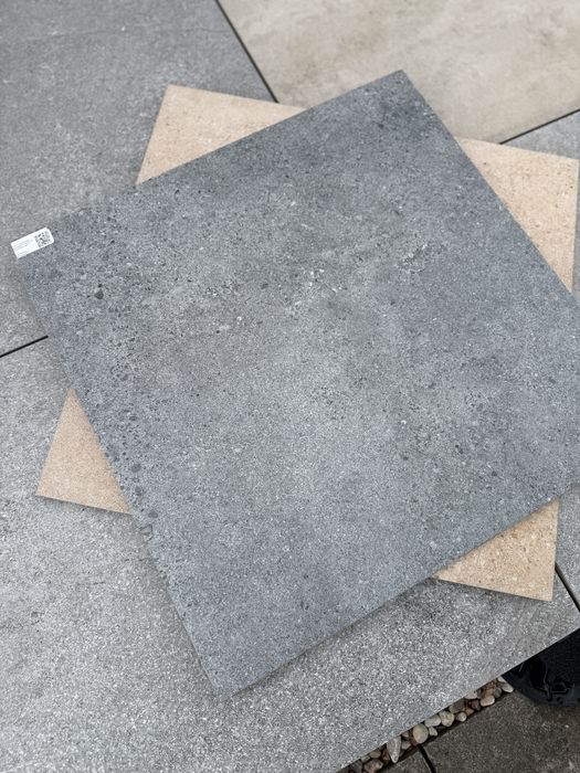 Płytki Tarasowe 60x60 Authority Graphite 2.0 Chodnikowa Płyta 2 CM Rustykalny 20MM Płyta Tarasowa Ceramika Paradyż