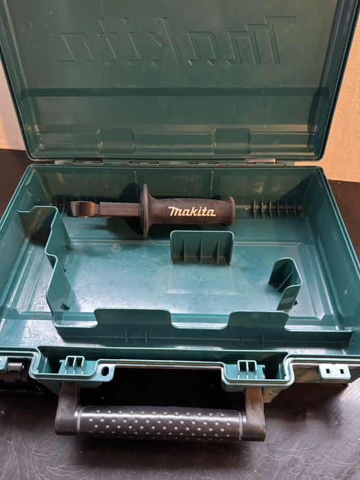 Makita HR 2630 Перфоратор