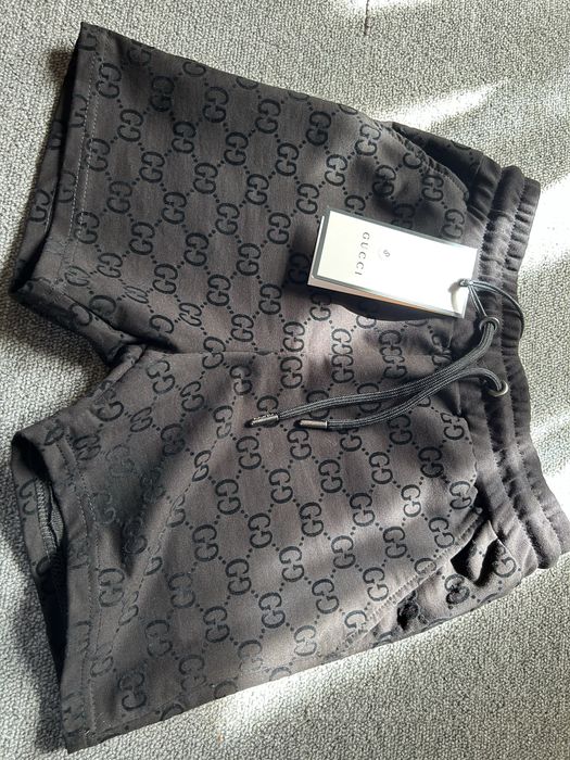 Шорты GUCCI бридж