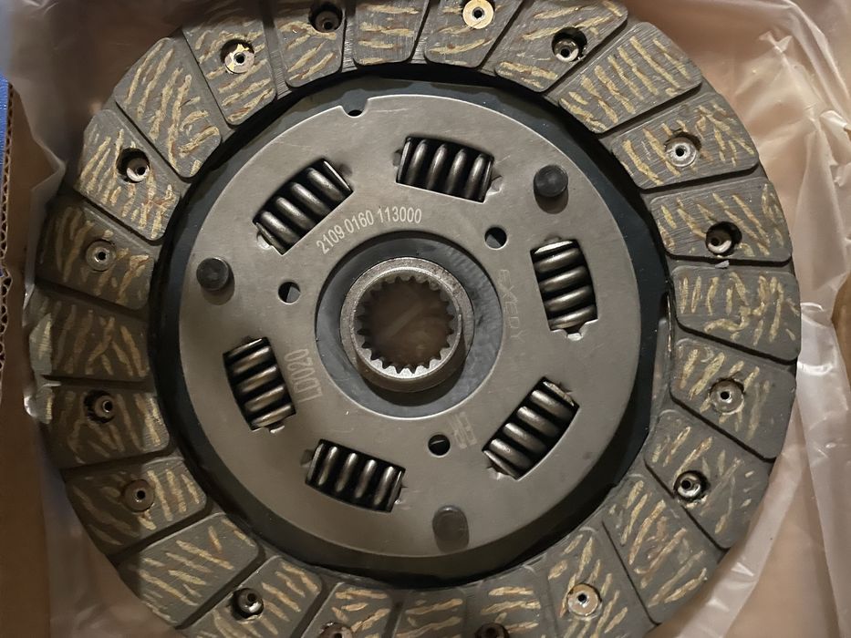 Диск сцепления ВАЗ 2109