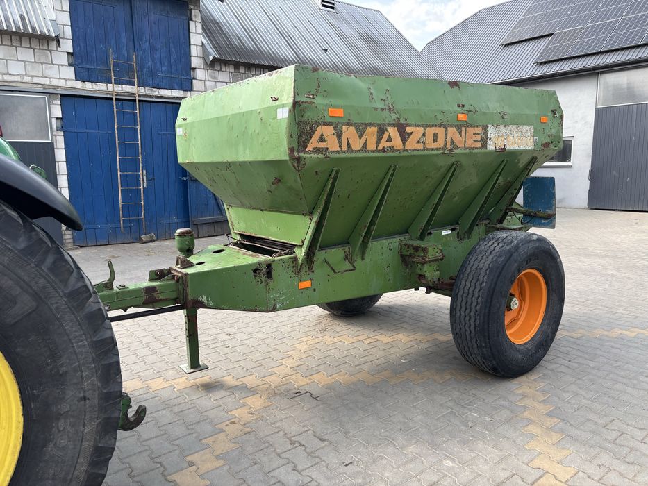 Rozsiewacz wapna nawozu soli piasku Amazone ZG 5000 w oryginale