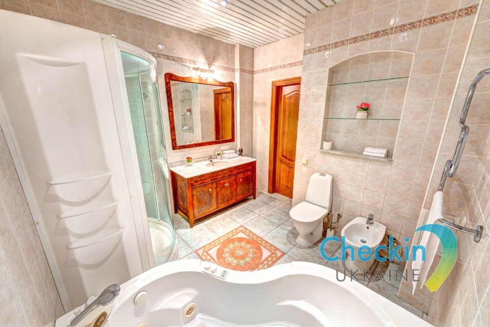 Стильные и просторные 4к апартаменты по улице Саксаганского, 48