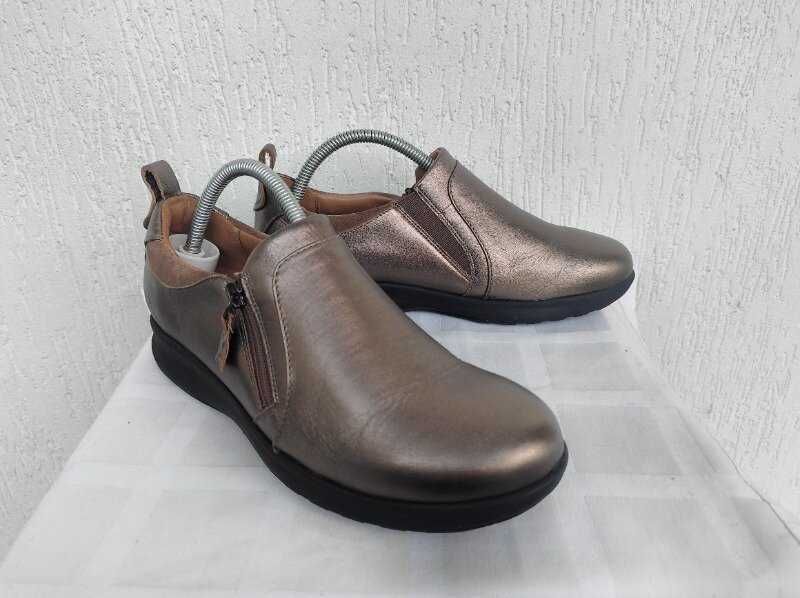 Брендовие кожанние туфли Clarks unstructured р.40