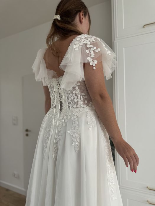 Suknia slubna boho gorset