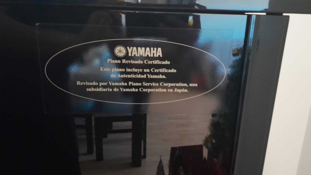 Piano Yamaha U3H - em excelente estado