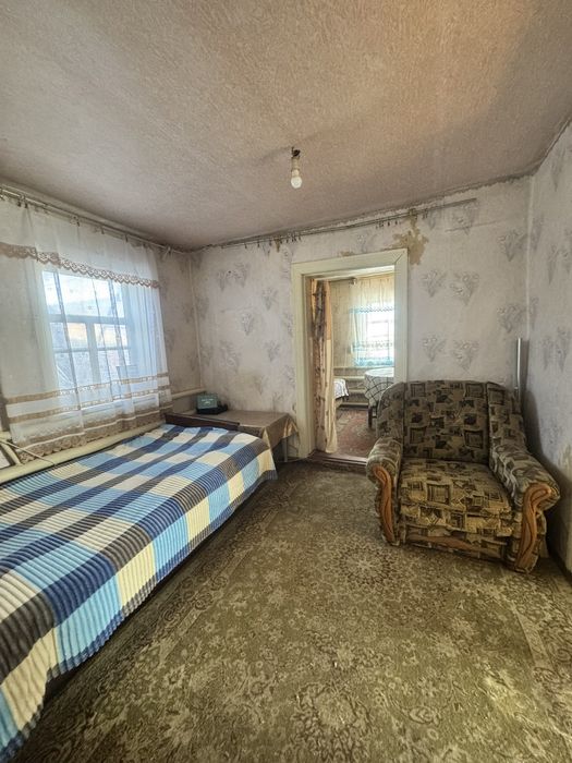 Продається одноповерховий житловий будинок в селі Кожухівка. 25000$