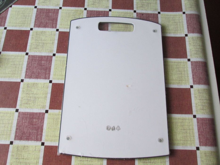 Разделочная доска ERNESTO.