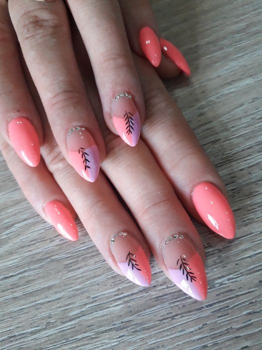 Гель лак і нарощення ногтів