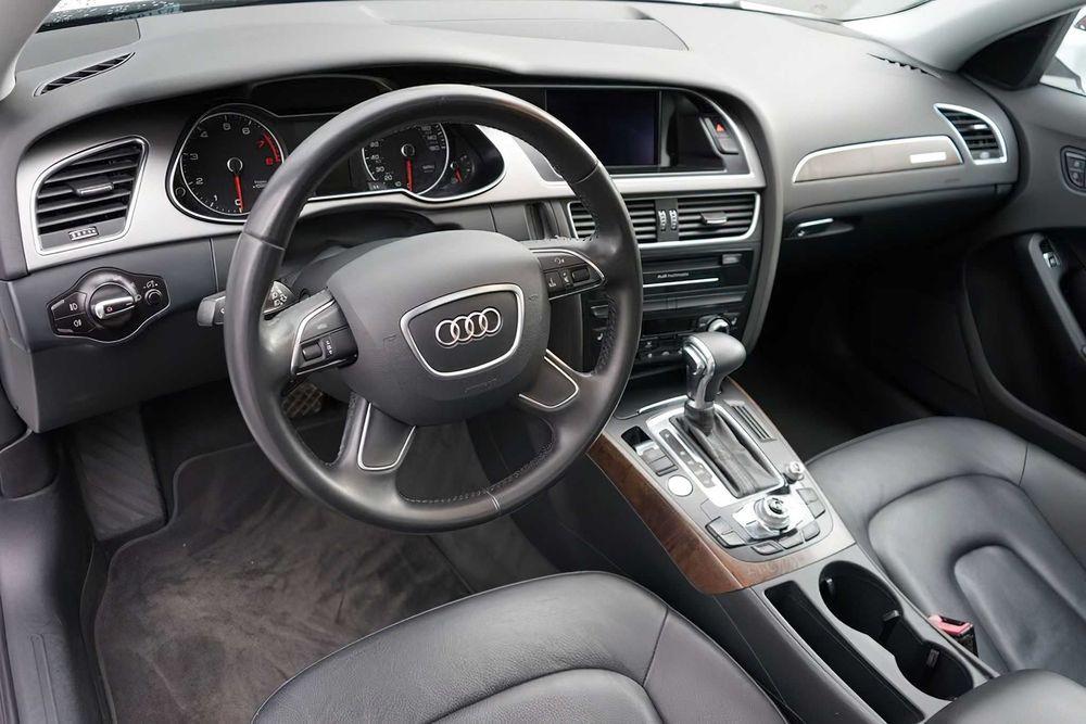 Audi A4 2.0T Quattro Premium Plus      2014
