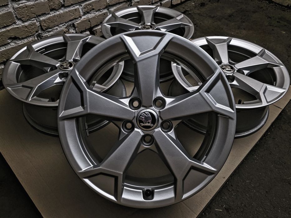 Нові R17 5x112 SKODA | Original | Рідна фарба, без пошкоджень, без ремонтів, без дефектів | Комплект / 4шт | Преміум диски | Seat/Audi/VW... | VAG