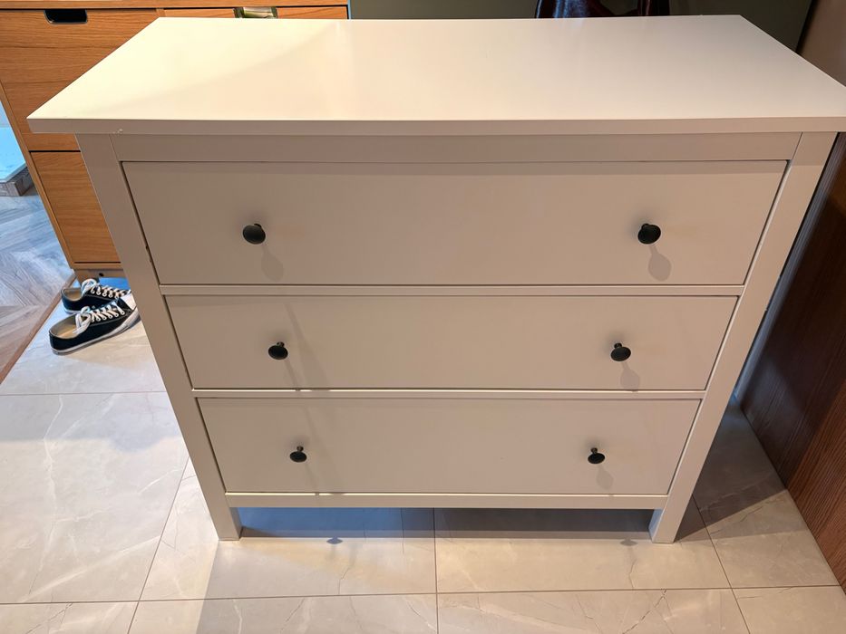 Komoda Hemnes Ikea