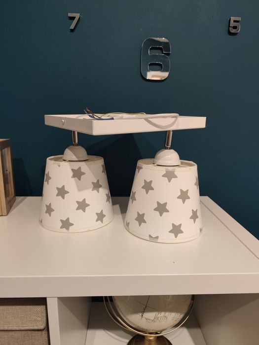 Lampa przysufitowa pokój dziecięcy klosze w gwiazdki