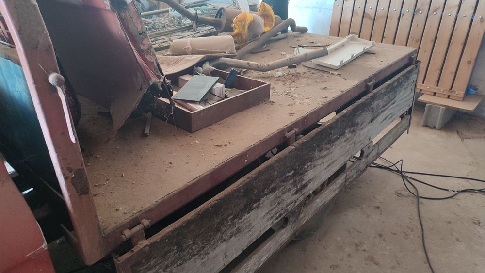 Carrinha Bedford KBD 25 para restauro