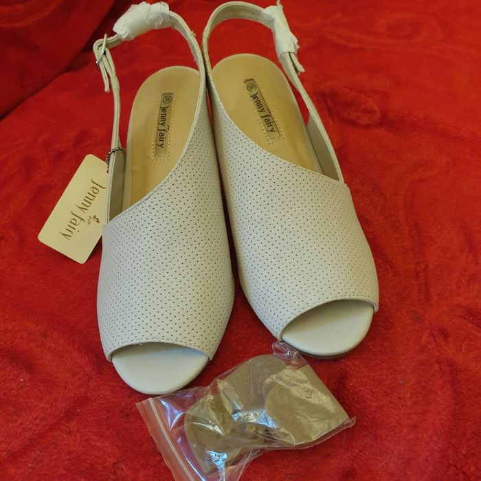 Nowe buty rozm.38 . Jenny Fair