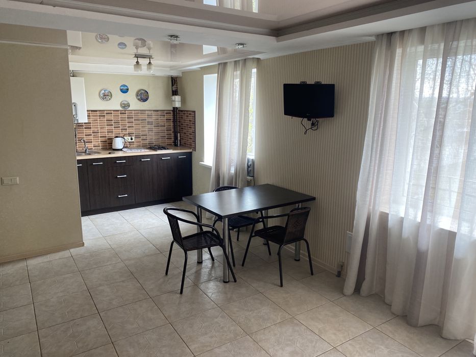 Свободна сегодня!!Сдам в аренду посуточно 1-комн.квартиру