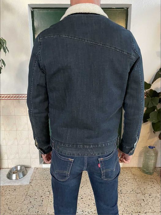 Casaco Blusão VOLCOM | Ganga Escura & Pêlo Ovelha | Estilo e Elegância