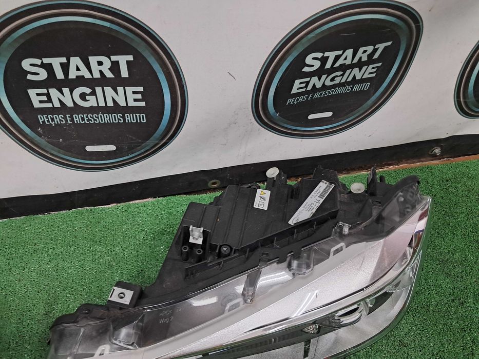 Faróis Ópticas  BMW Serie 3 F30 F31 bi-xenon ref.63117259525 63117314531