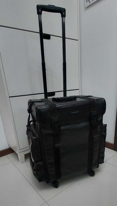 Walizka kufer na kosmetyki