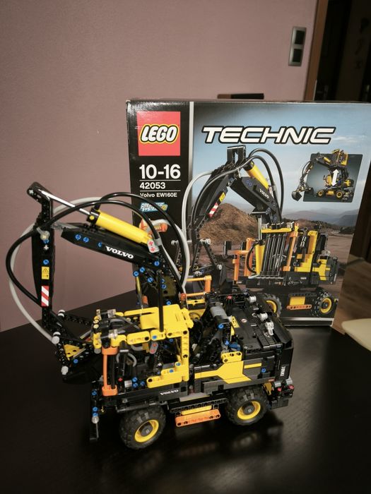 Kページ LEGO 42053 Technic Volvo EW 160E - porównaj ceny