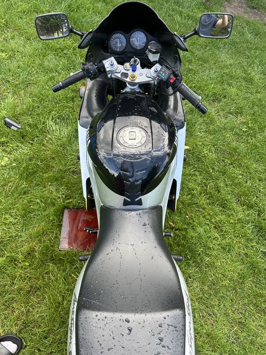 Yamaha Thundercat YZF600R