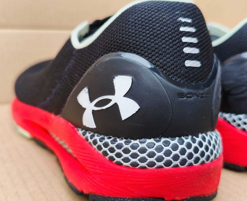 Tenis Under Armuor