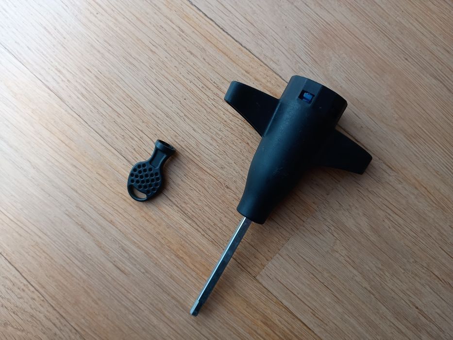 Belki bagażnik dachowy Toyota Yaris III oryginalny