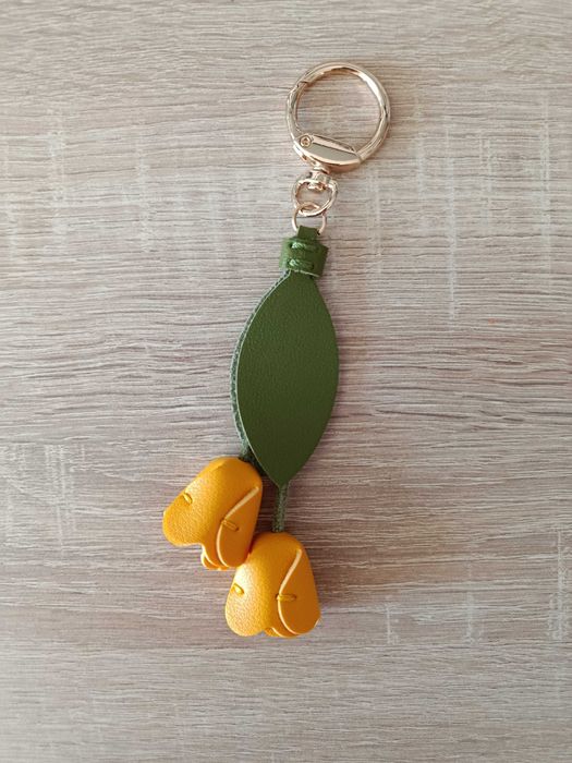 Brelok tulipany z eko skóry