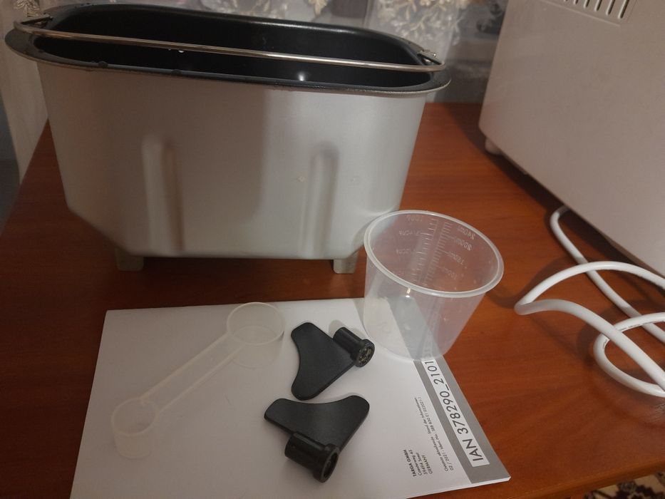 Хлебопечь Silver Crest LAN 378290 2101 Немецкая