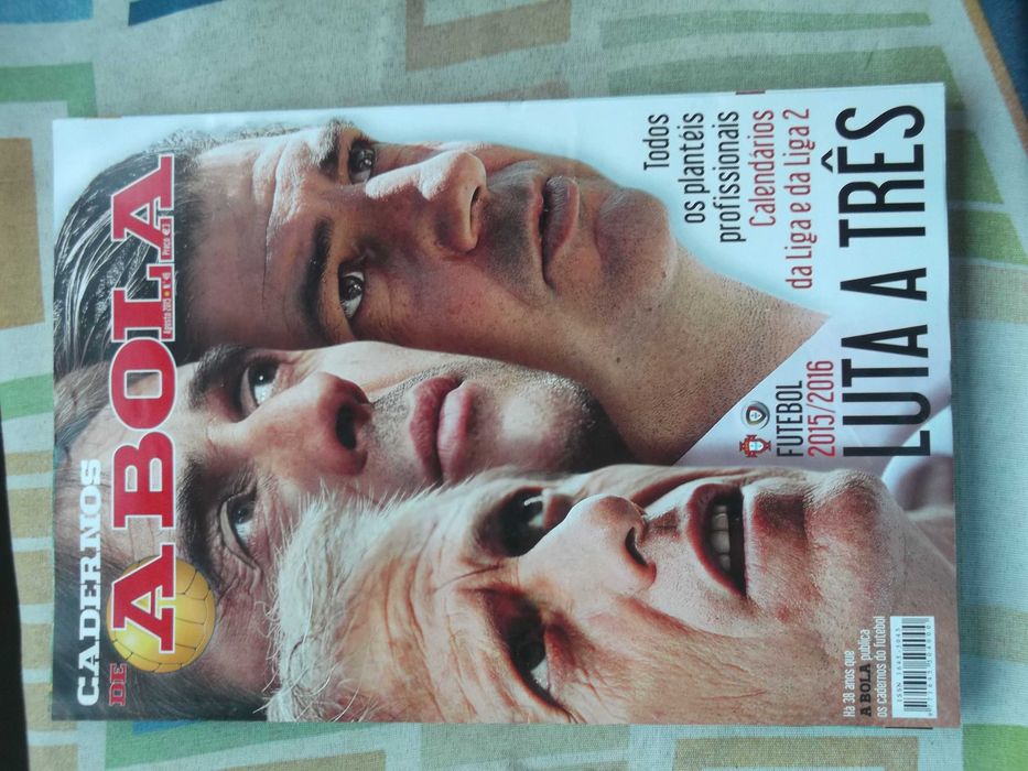 Cadernos de futebol A BOLA