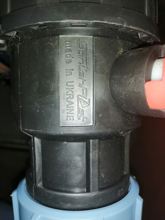 Кран кульовий пластиковий для води 40*40 та 32*32