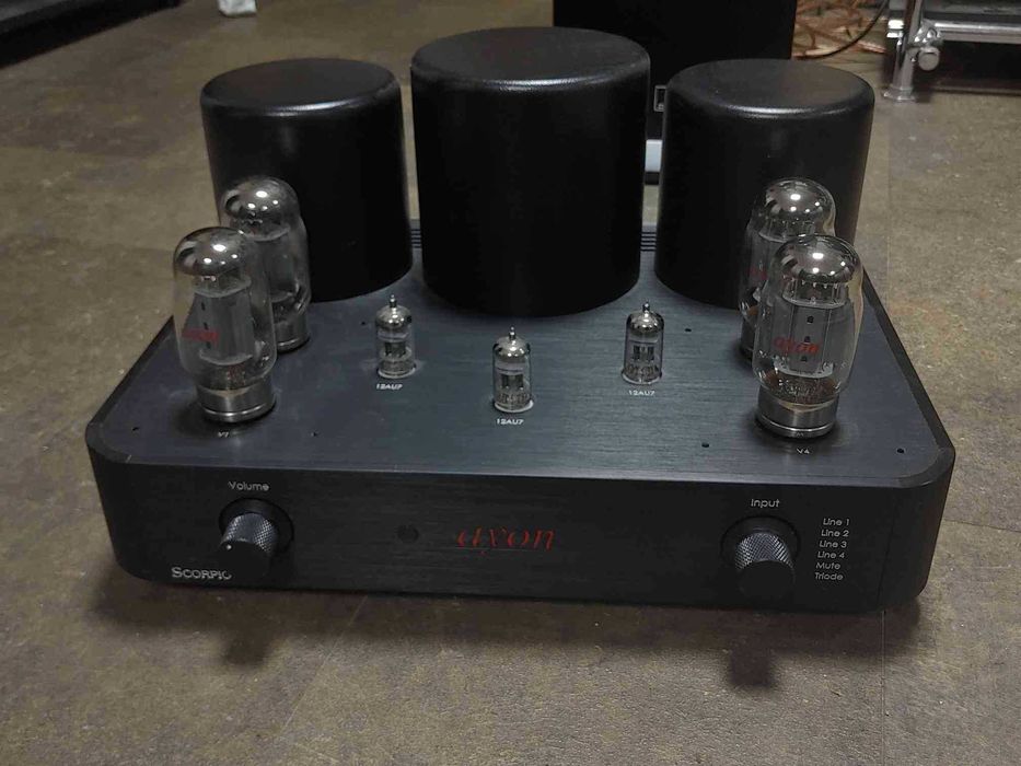 Używany wzmacniacz lampowy Ayon Scorpio + pilot
