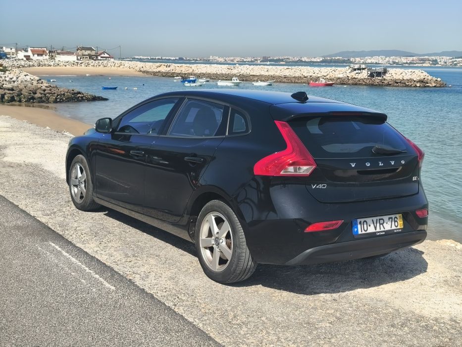 Volvo V40 em excelente estado