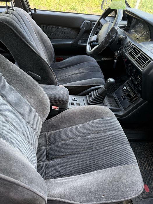 Mitsubishi Galant