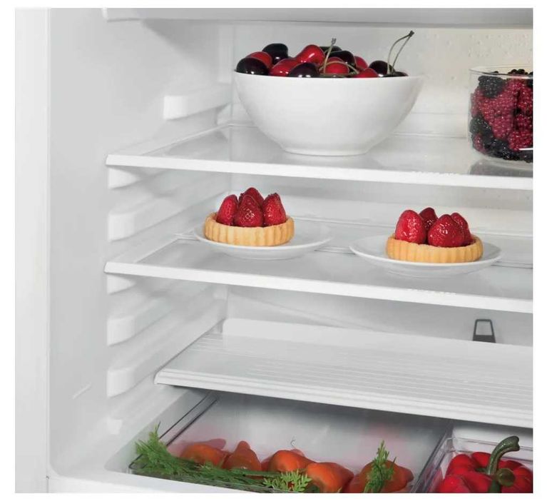 Холодильна камера Whirlpool WBUL021 холодильная для забудови