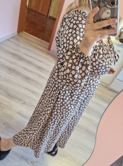 Sukienka midi rozcięcie kwiatuszki