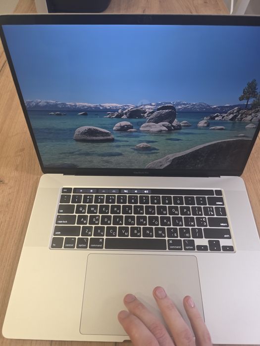macbook pro 16 2019 5500m - купити ноутбуки - Ціна на OLX.ua