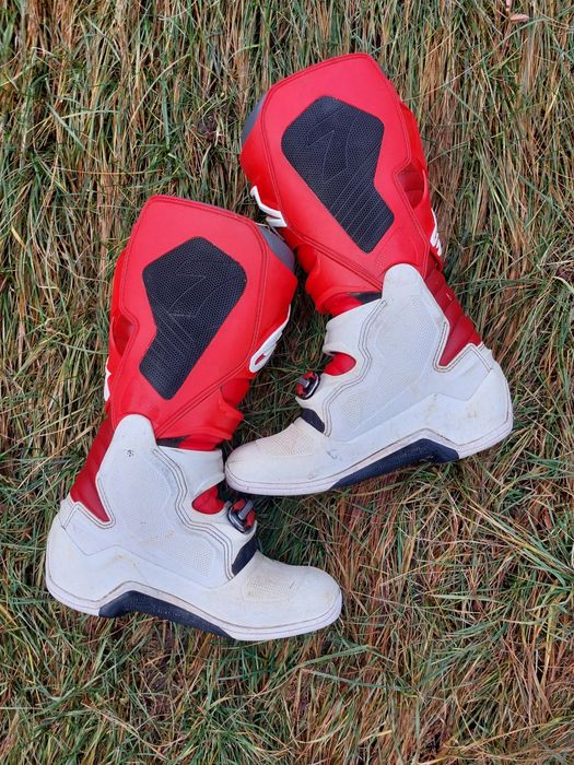 Мотоботи крос єндуро Tech Leat Alpinestars TCX Sidi Oneal Gaerne Fox