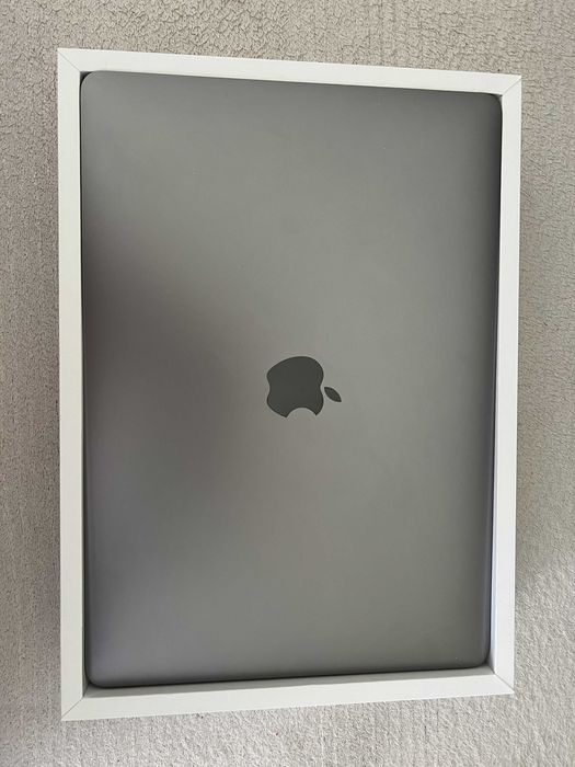 MacBook PRO 14.1