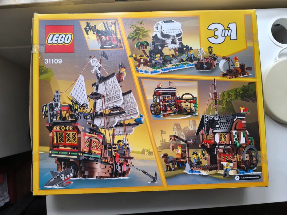 Lego Creator  31109 Pirate Ship