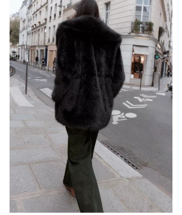 Шуба  хутряне пальто від zara