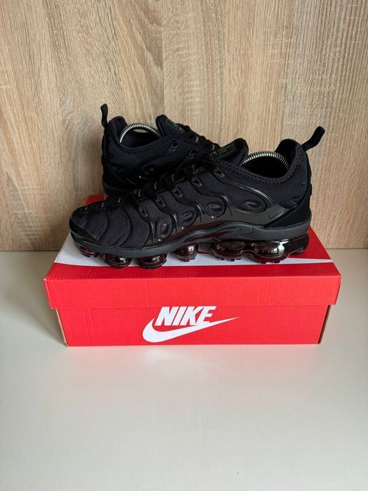 Nowe buty Nike Air Vapormax Plus Rozmiar 43
