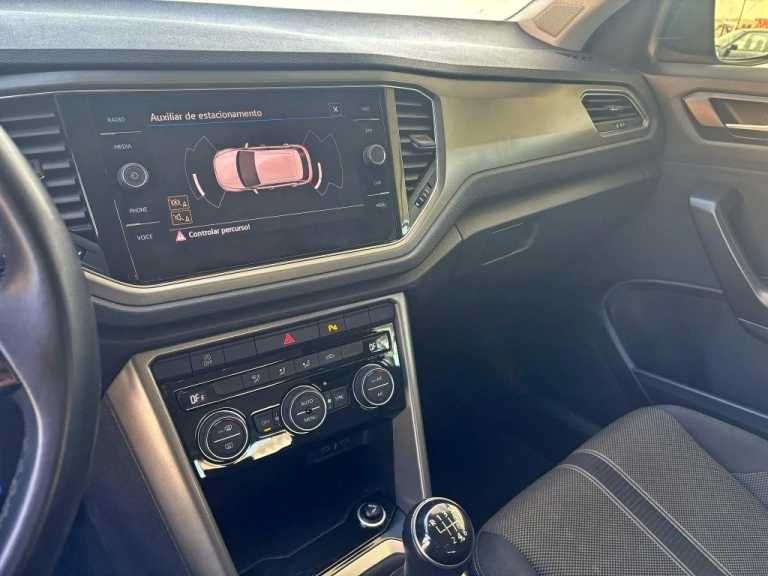 VW   T-Roc 1.0 TSI Style 49000 km