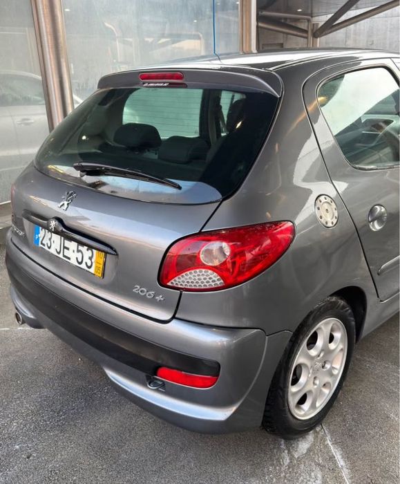 Peugeot 206+ 1.1 gasolina