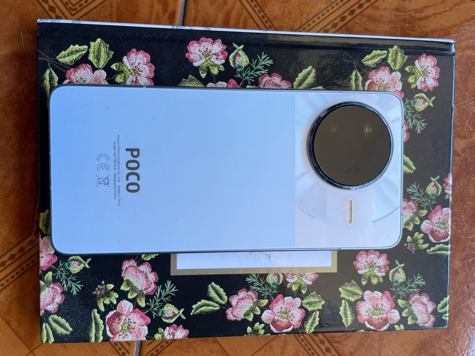 XIAOMI POCO  F7 PRO. 512GB / 12+6 Ram Azul crystal