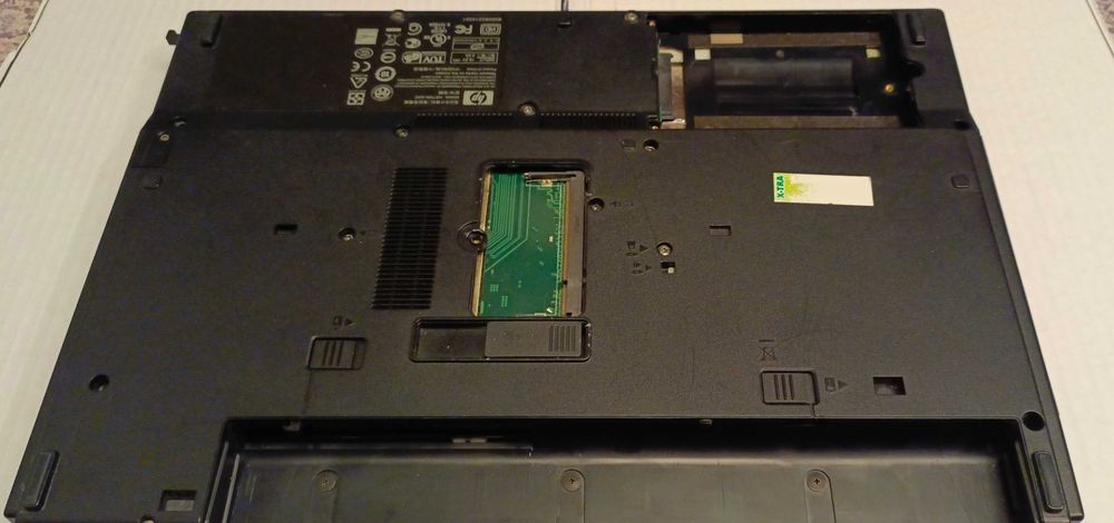 Laptop, notebook HP Compaq NX7300, 15.4” z zasilaczem