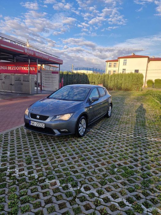 seat leon 1.6 tdi 105km