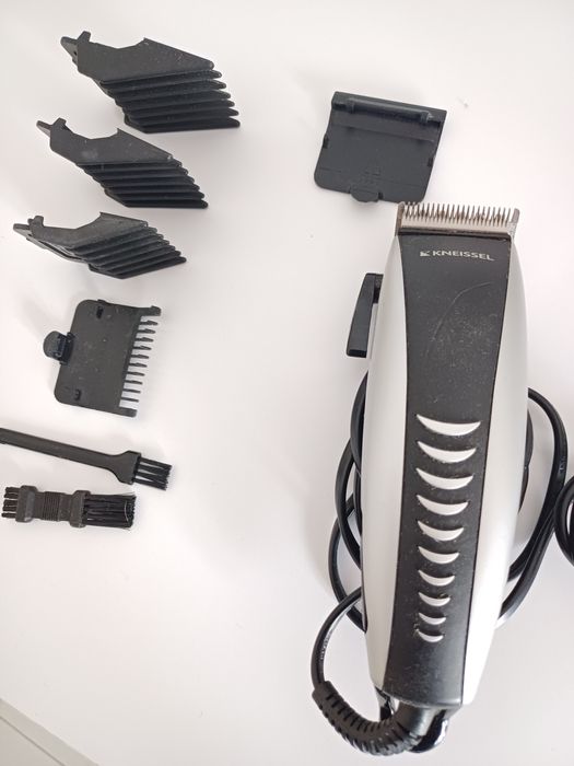 Máquina Cortar Cabelo Eléctrica