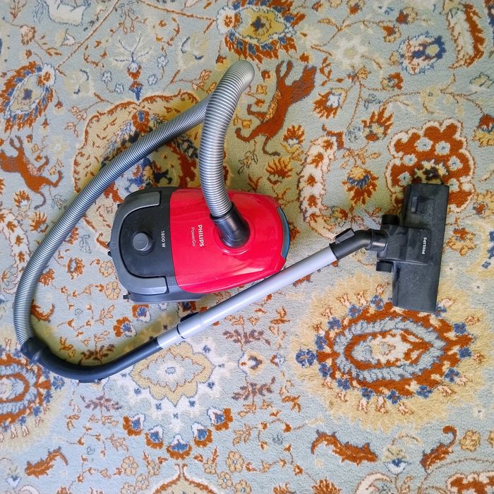 Продам пылесос Philips