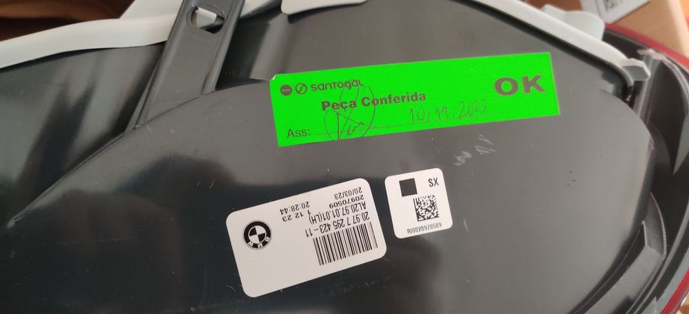 Farolim BMW F22 traseiro esquerdo novo